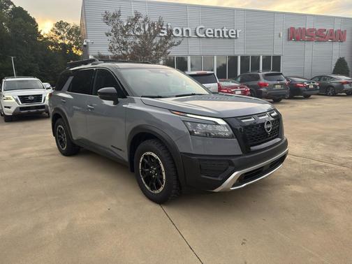 2024 Nissan Pathfinder Rock Creek 4WD