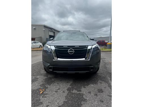 2025 Nissan Pathfinder SV FWD