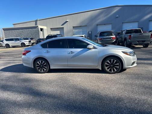 2017 Nissan Altima 2.5 SL