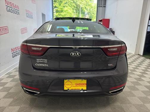 2017 Kia Cadenza Limited