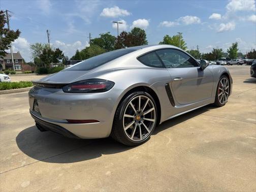 2018 Porsche 718 Cayman S