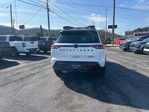 2026 Nissan Pathfinder Rock Creek