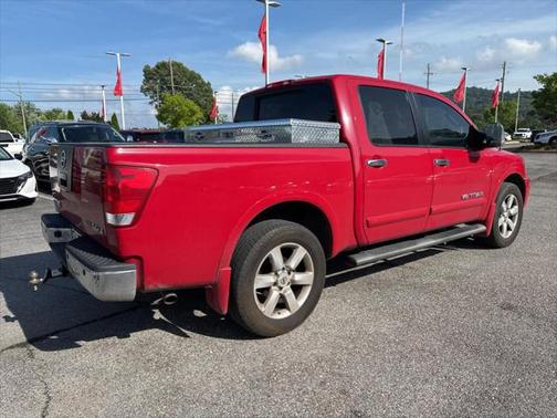 2009 Nissan Titan LE Crew Cab