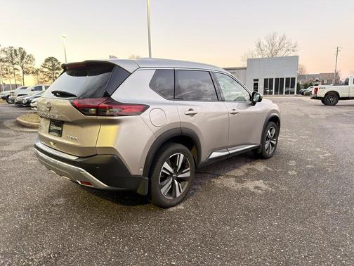 2023 Nissan Rogue Platinum