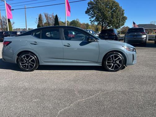 2025 Nissan Sentra SR