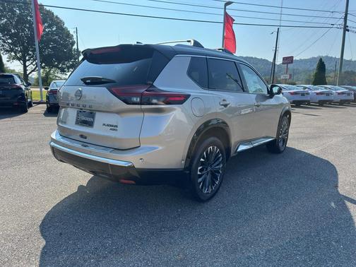 2025 Nissan Rogue Platinum