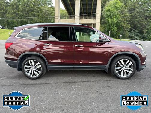 Dark Cherry Pearl 2017 Honda Pilot Elite