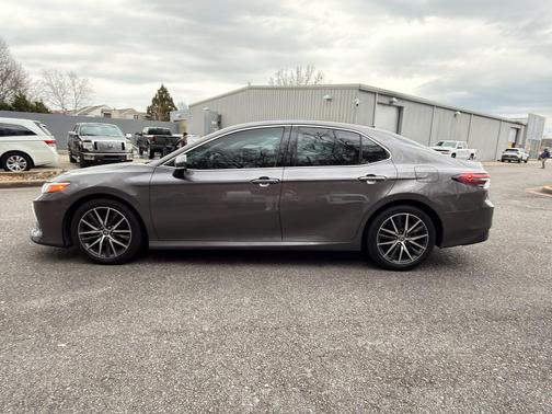 2022 Toyota Camry XLE