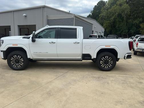 2024 GMC Sierra 2500 Denali Ultimate