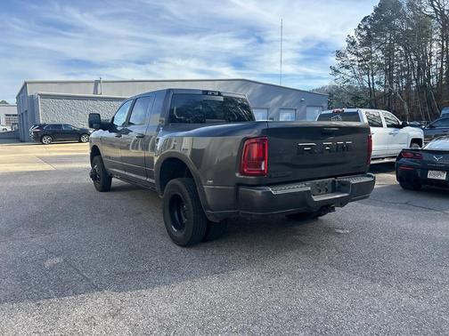 2025 RAM 3500 Laramie Mega Cab 4x4 6'4' Box