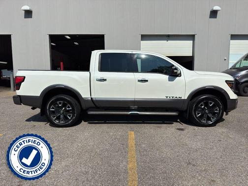 2024 Nissan Titan Platinum Reserve