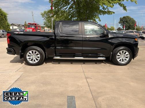 Black 2020 Chevrolet Silverado 1500 Custom