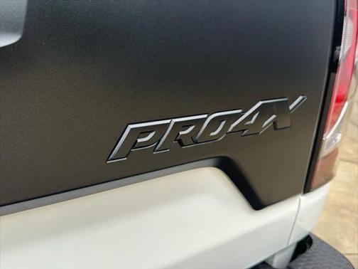 2023 Nissan Titan PRO-4X