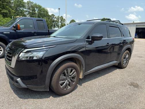 2022 Nissan Pathfinder SV 2WD