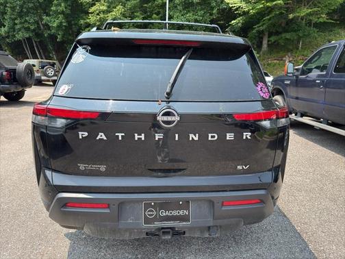 2022 Nissan Pathfinder SV 2WD