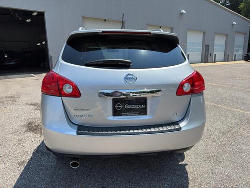 2011 Nissan Rogue SV