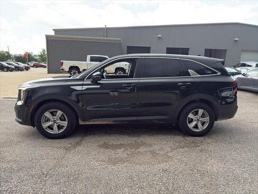 2024 Kia Sorento LX