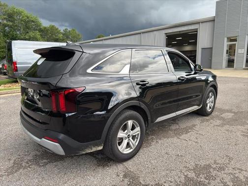 2024 Kia Sorento LX