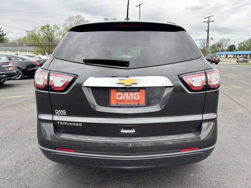 Tungsten Metallic 2017 Chevrolet Traverse LS