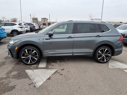2022 Volkswagen Tiguan 2.0T SEL R-Line