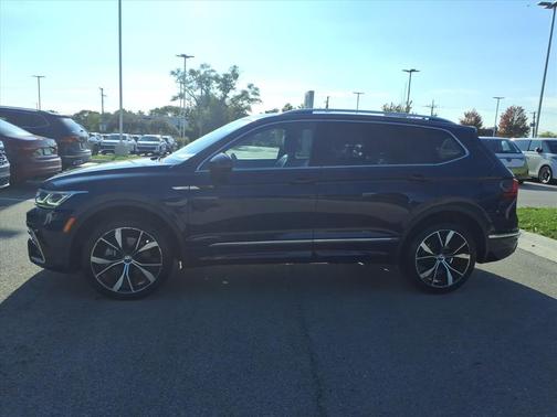 2022 Volkswagen Tiguan 2.0T SEL R-Line