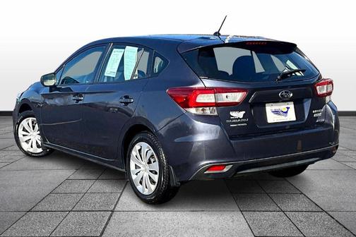 2017 Subaru Impreza 2.0i