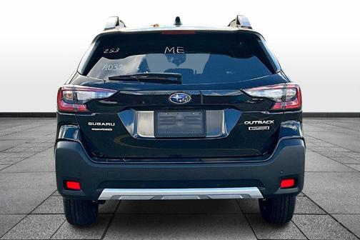 2025 Subaru Outback Touring