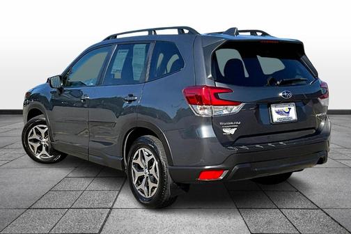 2022 Subaru Forester Premium