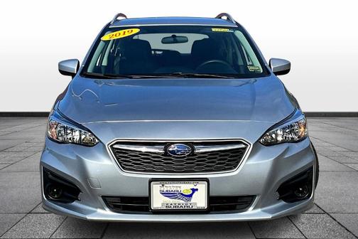 2019 Subaru Impreza 2.0i Premium