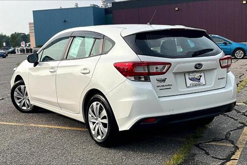 2019 Subaru Impreza 2.0i
