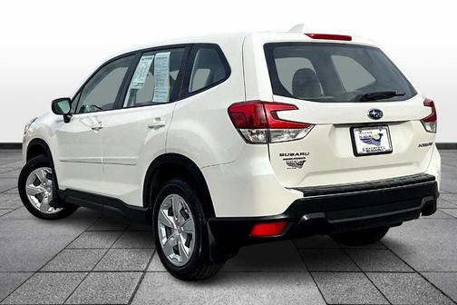 2023 Subaru Forester Base (CVT)