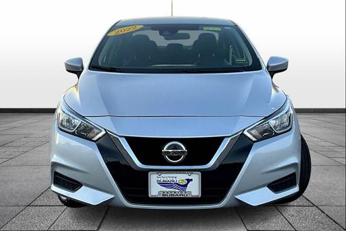 2022 Nissan Versa 1.6 SV