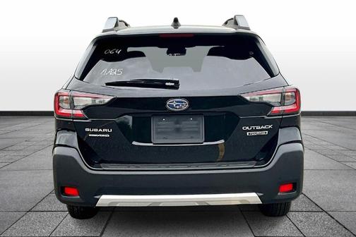 2025 Subaru Outback Touring