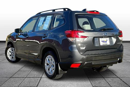2023 Subaru Forester Base