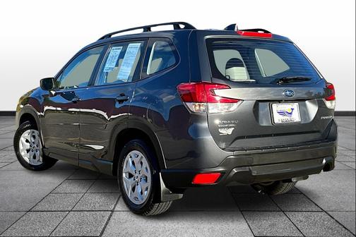 2023 Subaru Forester Base
