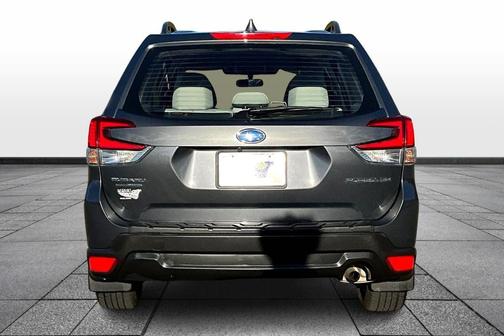 2023 Subaru Forester Base