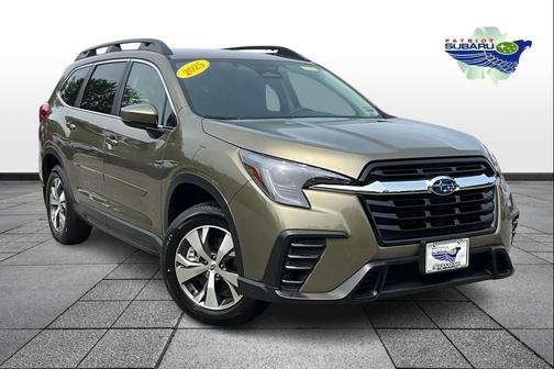 2025 Subaru Ascent Premium 8-Passenger