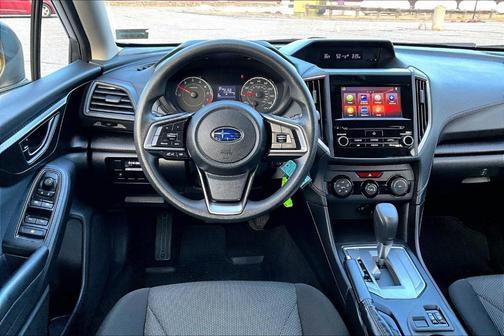 2019 Subaru Impreza 2.0i Premium