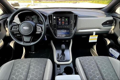 2025 Subaru Forester Base
