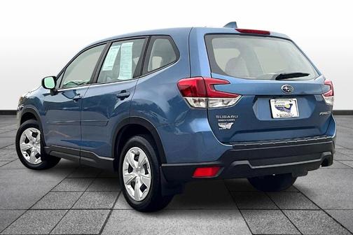 2022 Subaru Forester Base (CVT)