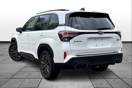 2025 Subaru Forester Hybrid Sport