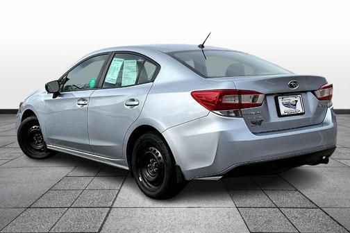 2019 Subaru Impreza 2.0i