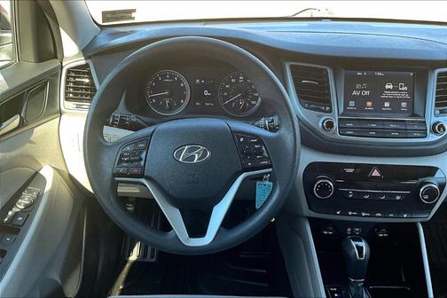 2018 Hyundai TUCSON SEL