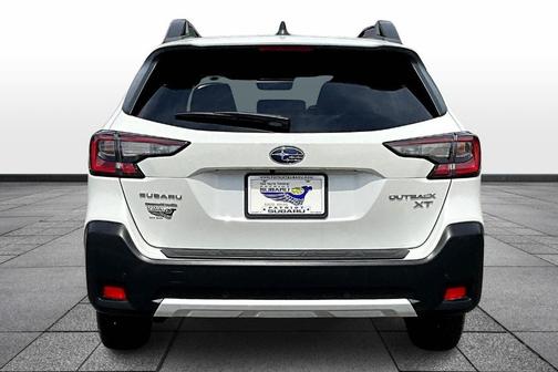 2025 Subaru Outback Limited XT