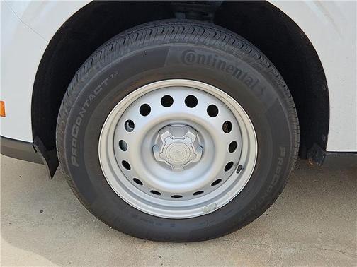 Oxford White 2024 Ford Maverick XL
