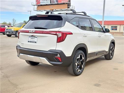 Clear White / Black Roof 2026 Kia Seltos S