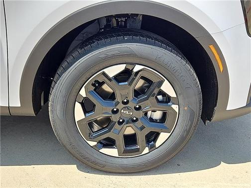 Glacial White Pearl 2026 Kia Sorento S