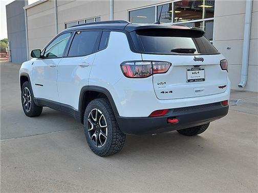 White 2025 Jeep Compass Trailhawk