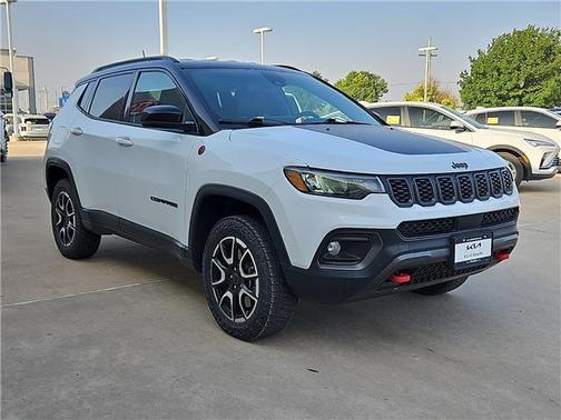 White 2025 Jeep Compass Trailhawk