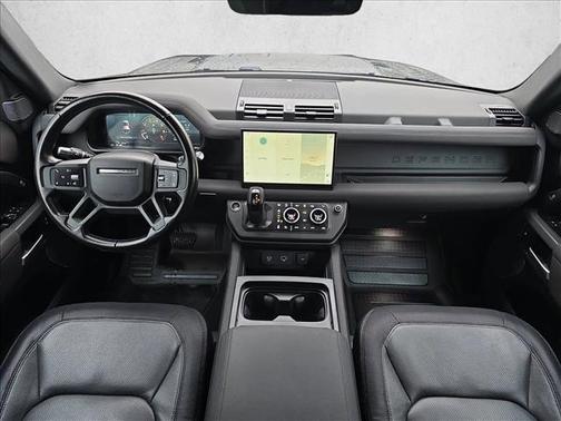 2022 Land Rover Defender 110 X-Dynamic SE